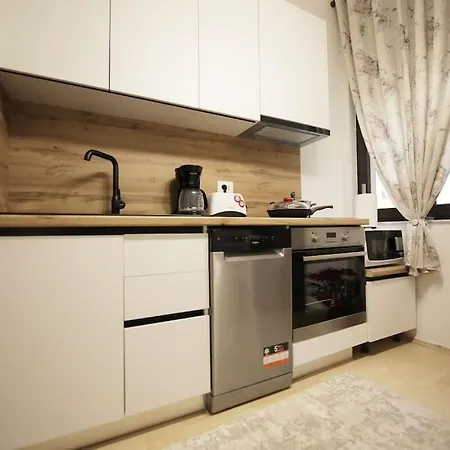 Daire Gjeci's Staycation *